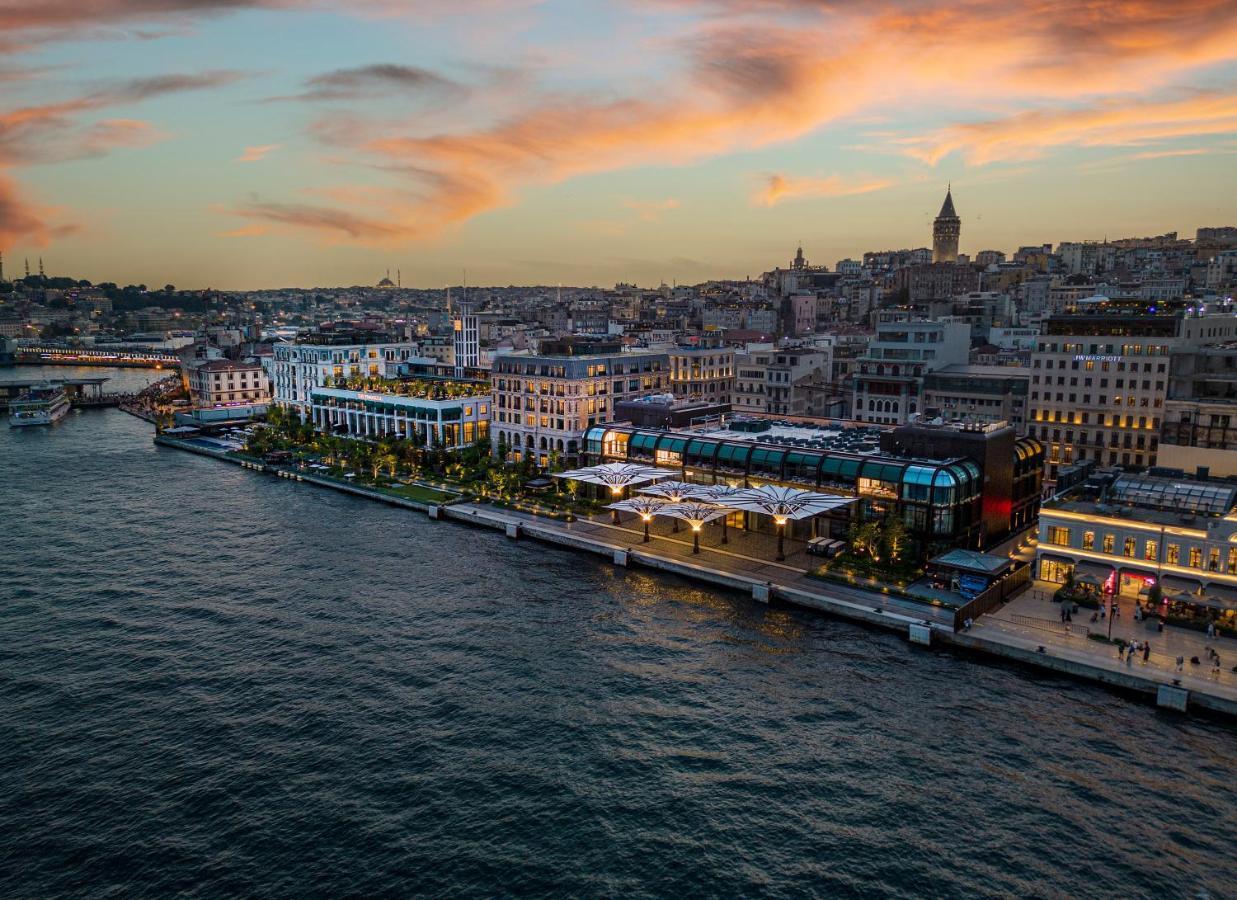 The Peninsula Отель 5*